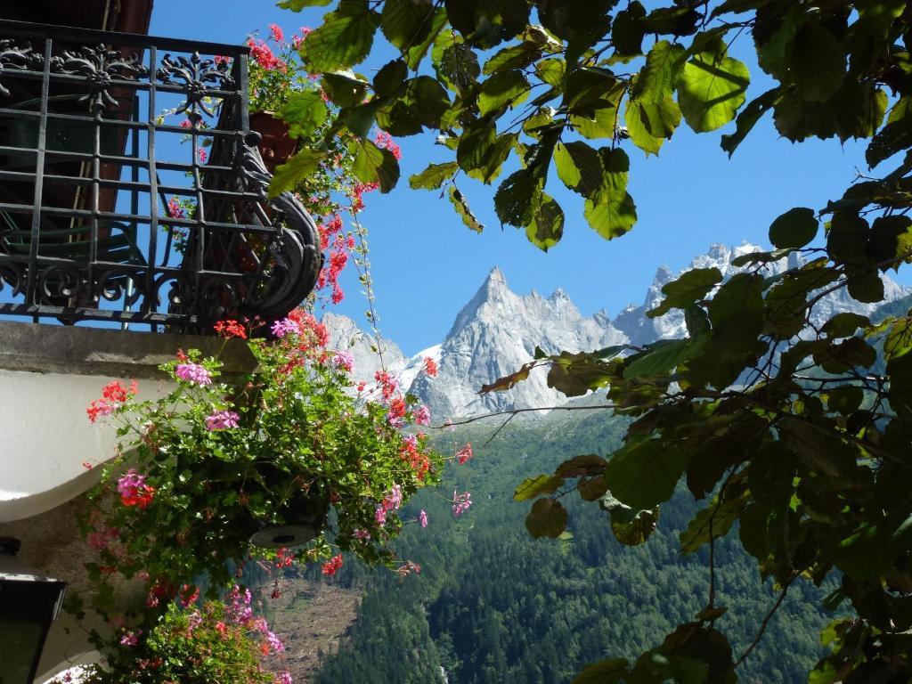Hotel Du Clocher Chamonix Mont Blanc Exterior foto